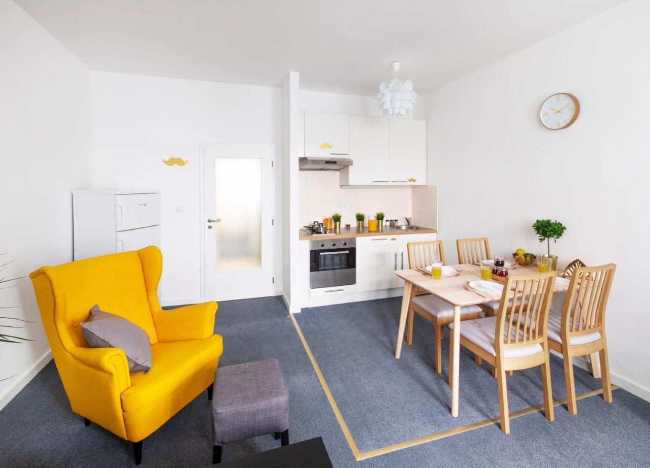 Little Tom Apartments Prague Exterior photo