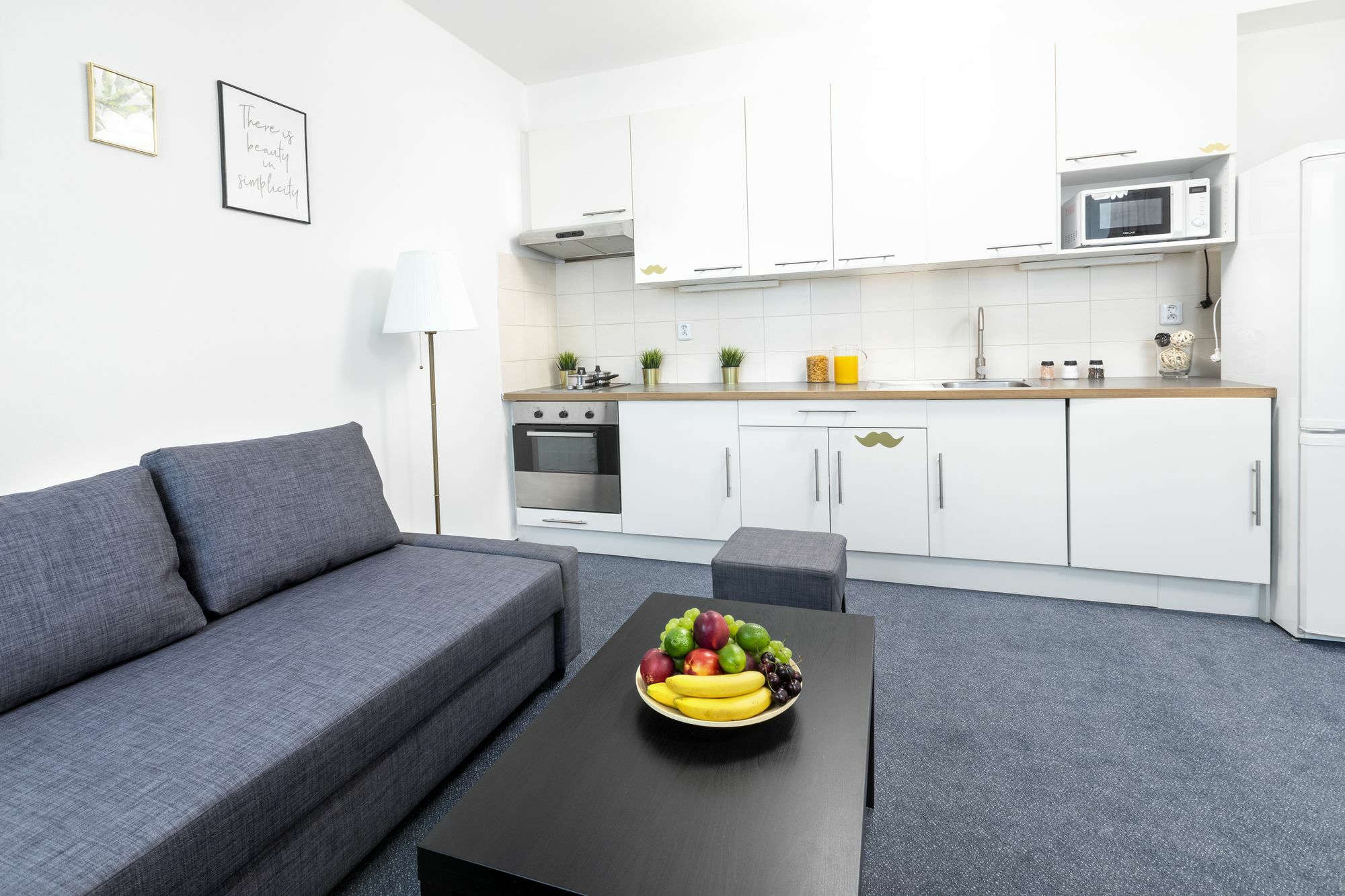 Little Tom Apartments Prague Exterior photo
